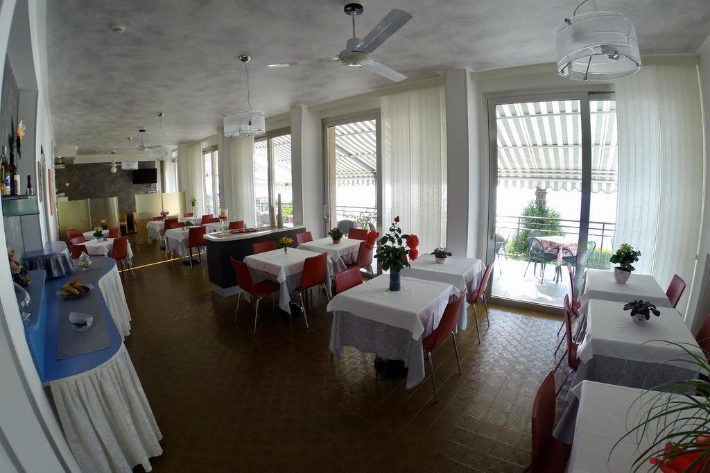 Hotel Edera 2*